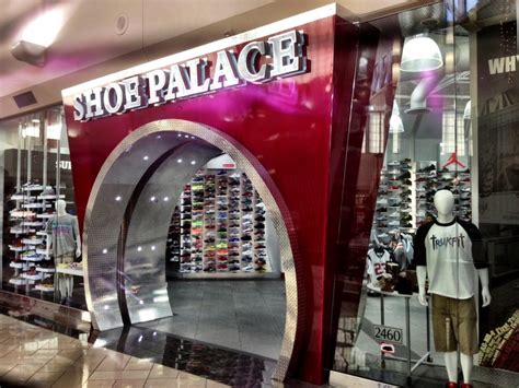 sneaker stores las vegas nv.